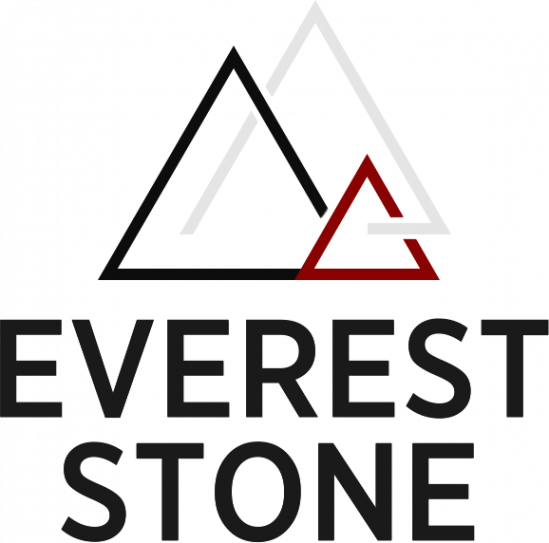 Логотип компании Everest Stone